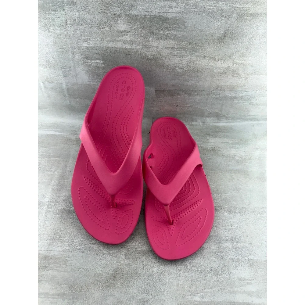 Crocs Kadee II Flip Flops Womens 9 Pink Lightweight Comfort Sandals 202492